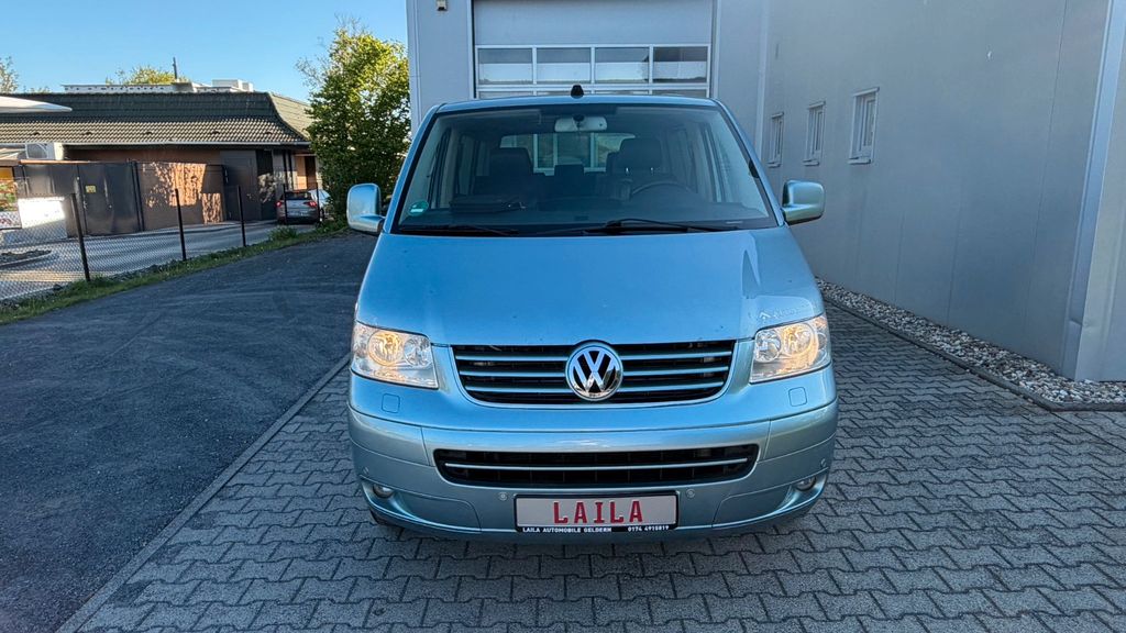 VW T5 Transporter 482.000 km 8.900 &euro; GELDERN 47608