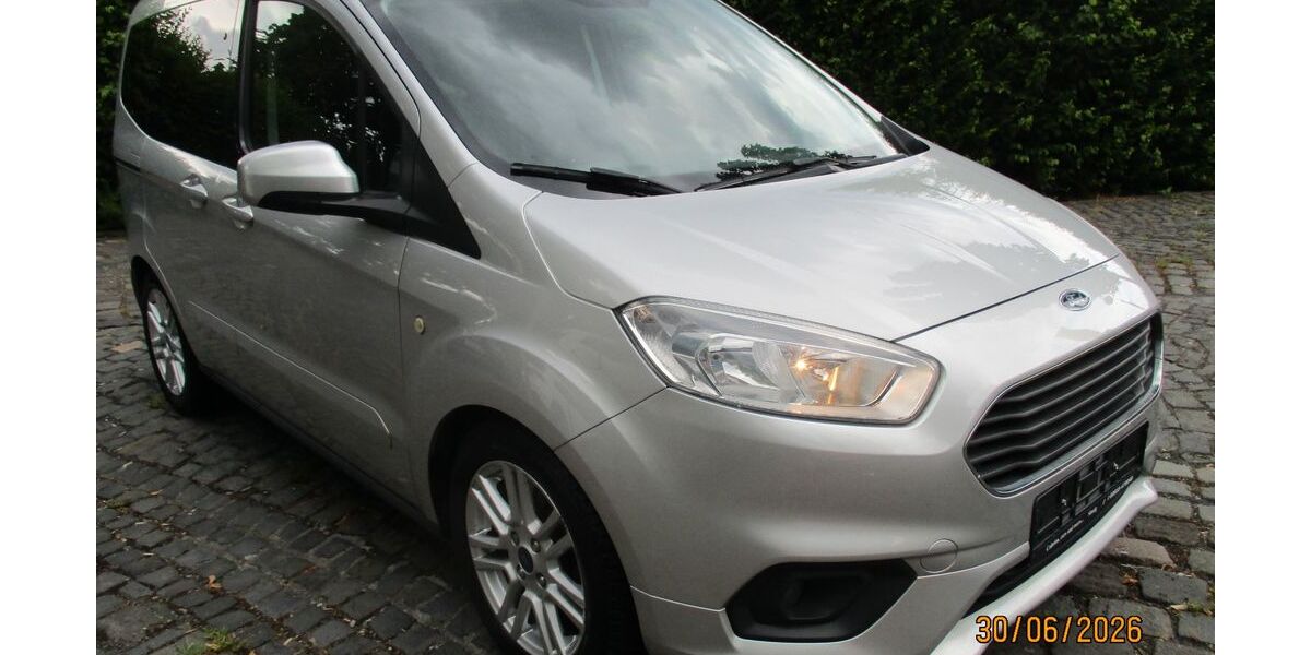 Ford Tourneo Courier 91.600 km 8.490 &euro; Sinzig-Löhndorf 53489