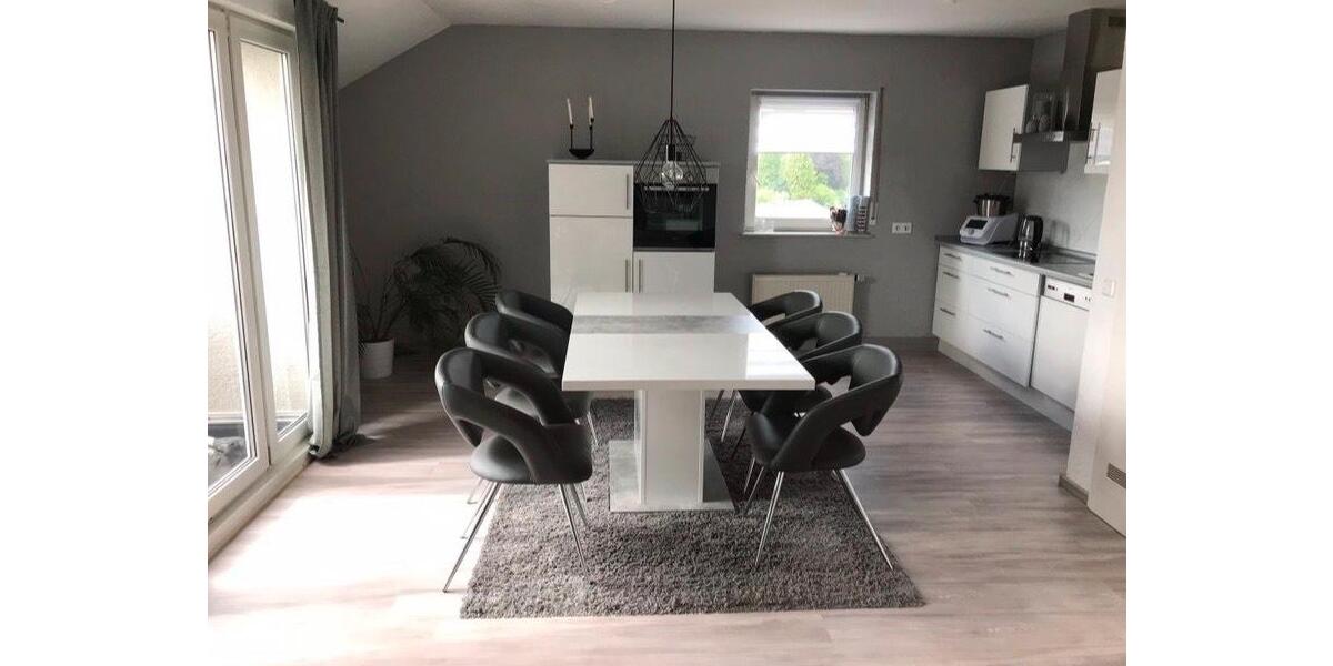 Dachgeschoßwohnung Bexbach - 2 Zimmer, 60 m&sup2;, 132.000&euro; | Angebot:27117747