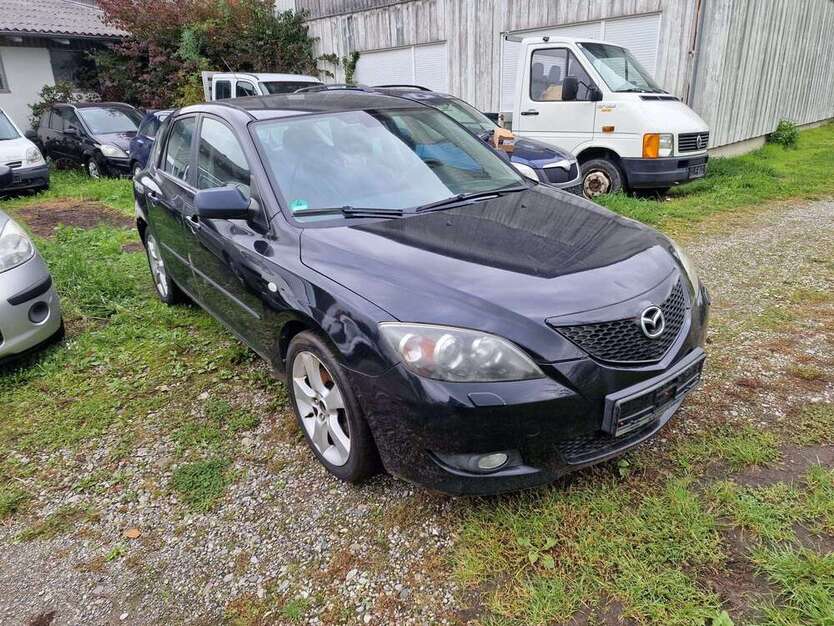 Mazda 3 161.000 km 590 € Baindt 88255