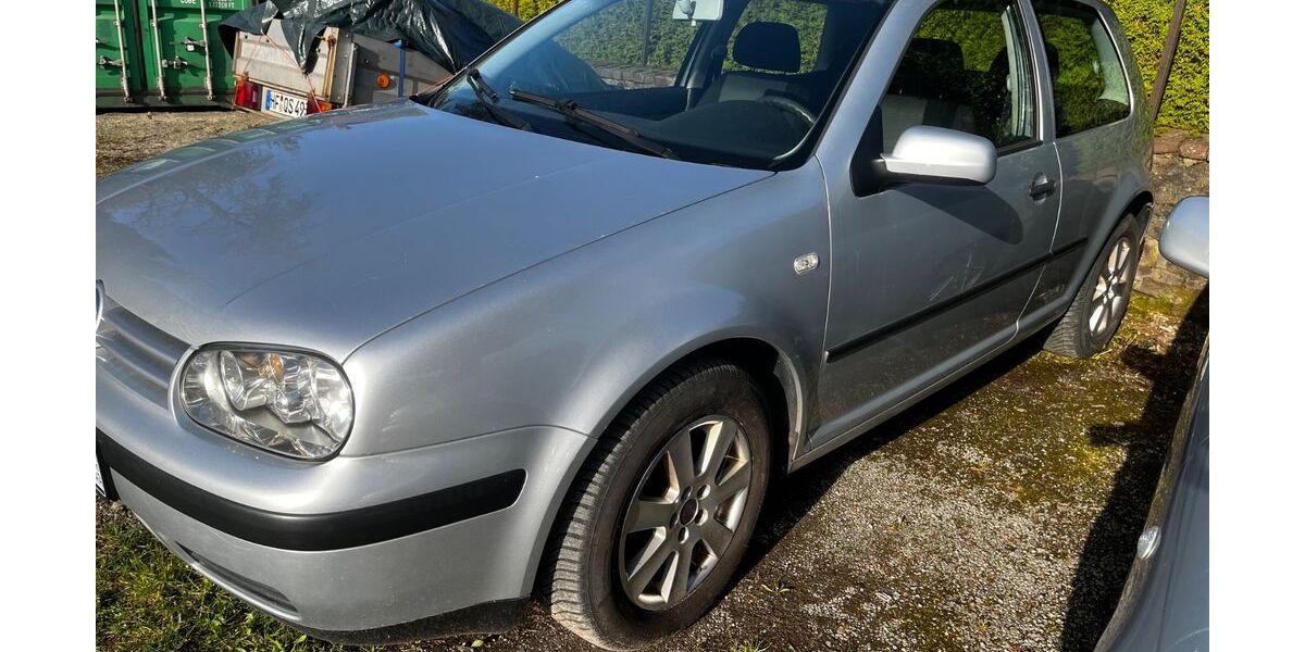 VW Golf Sportsvan 269.000 km 699 &euro; Vlotho 32602