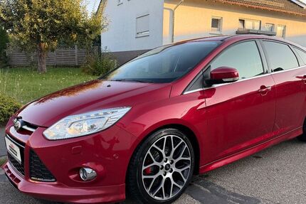 Ford Focus 131.157 km 7.999 € Freudenberg 97896