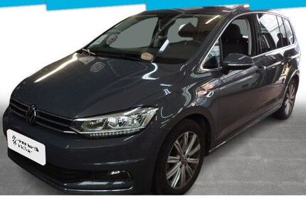 VW Touran 44.454 km 26.930 &euro; Berlin 10587