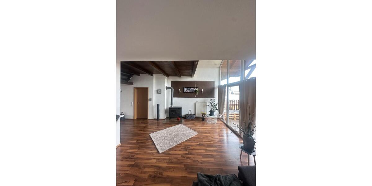 Einfamilienhaus Altenstadt an der Waldnaab - 6 Zimmer, 207 m&sup2;, 340.000&euro; | Angebot:26314577