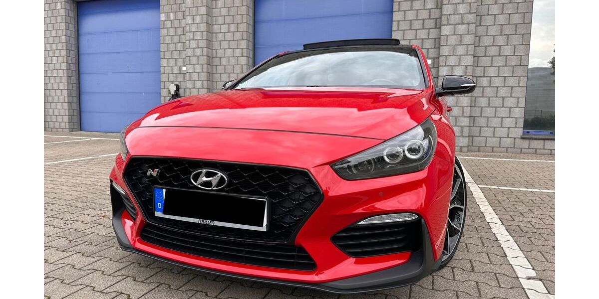 Hyundai i30 111.000 km 17.299 &euro; Glienicke/Nordbahn 16548