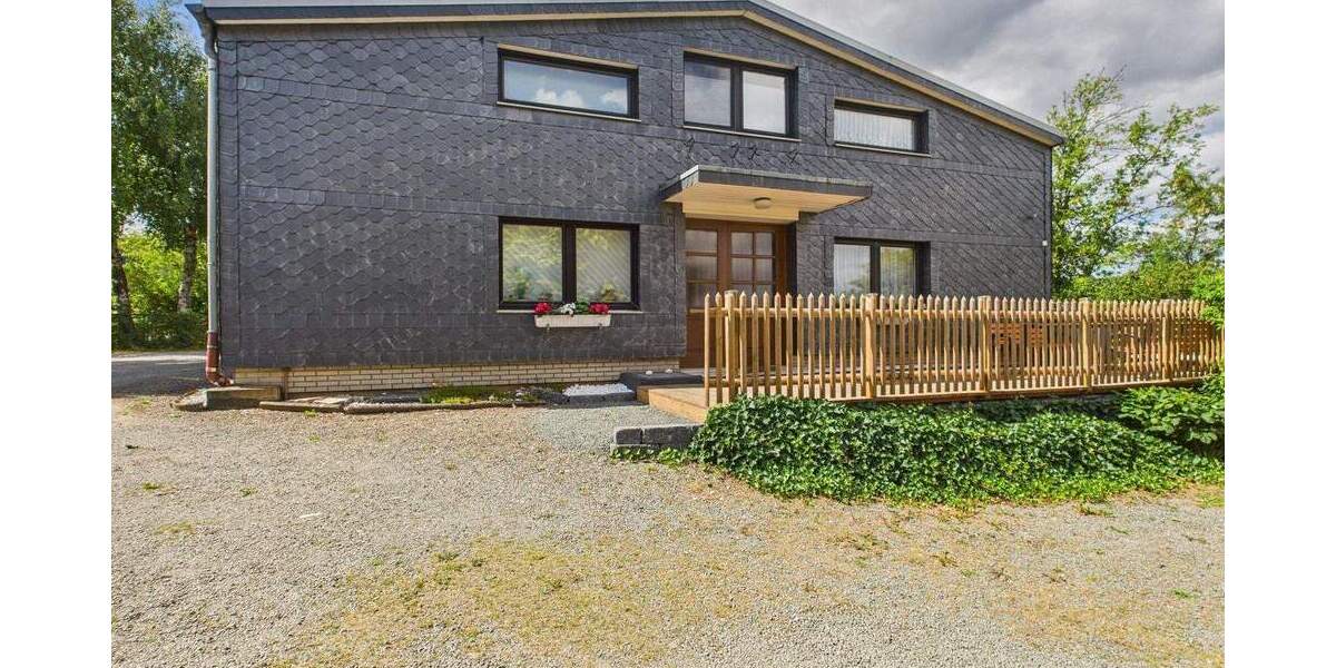 Wohnen, wo andere Urlaub machen - Eigentumswohnung mit Terrasse in Willingen. 3 zimmer