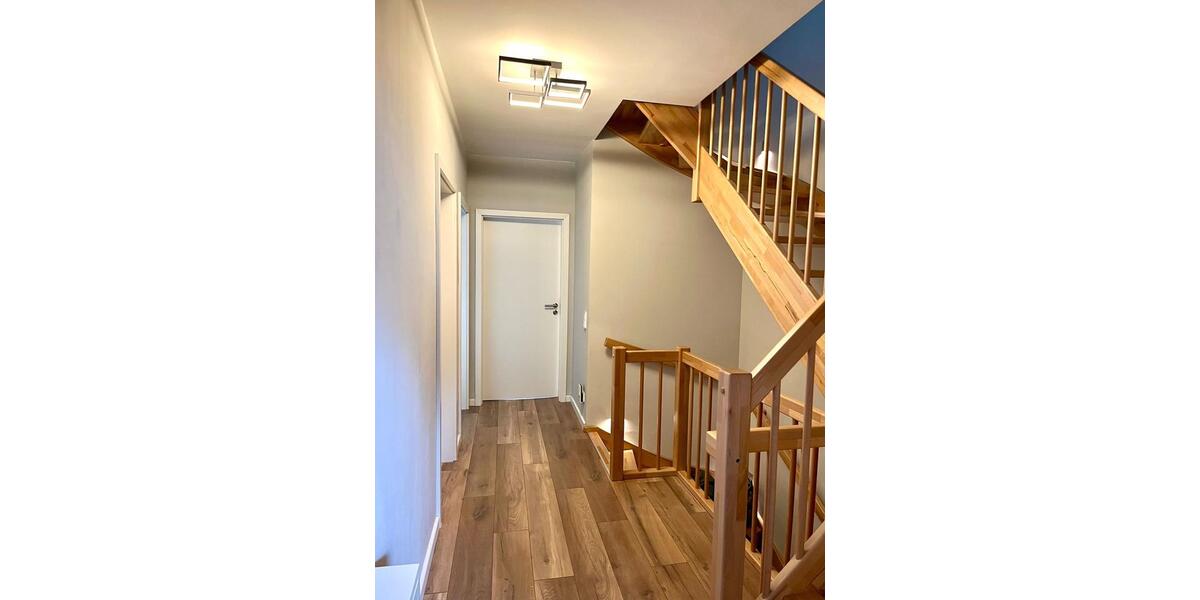 Doppelhaushälfte Solingen Mitte - 5 Zimmer, 146 m&sup2;, 529.000&euro; | Angebot:24685873