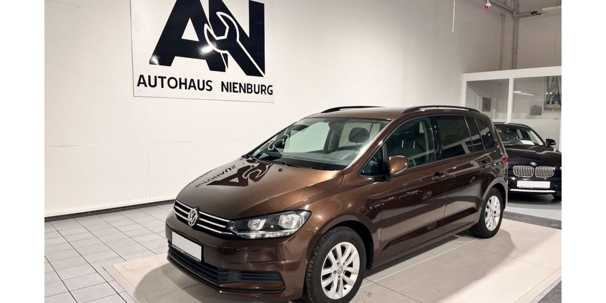 VW Touran 149.861 km 14.980 &euro; Nienburg/Weser 31582