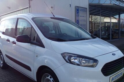 Ford Transit Courier 28.000 km 12.300 &euro; Hockenheim 68766