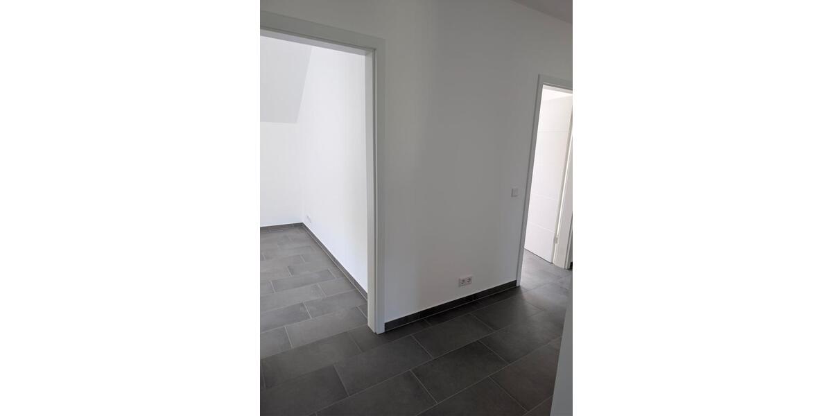 Etagenwohnung Lübbecke - 3 Zimmer, 86 m&sup2;, 989&euro; | Angebot:26332886