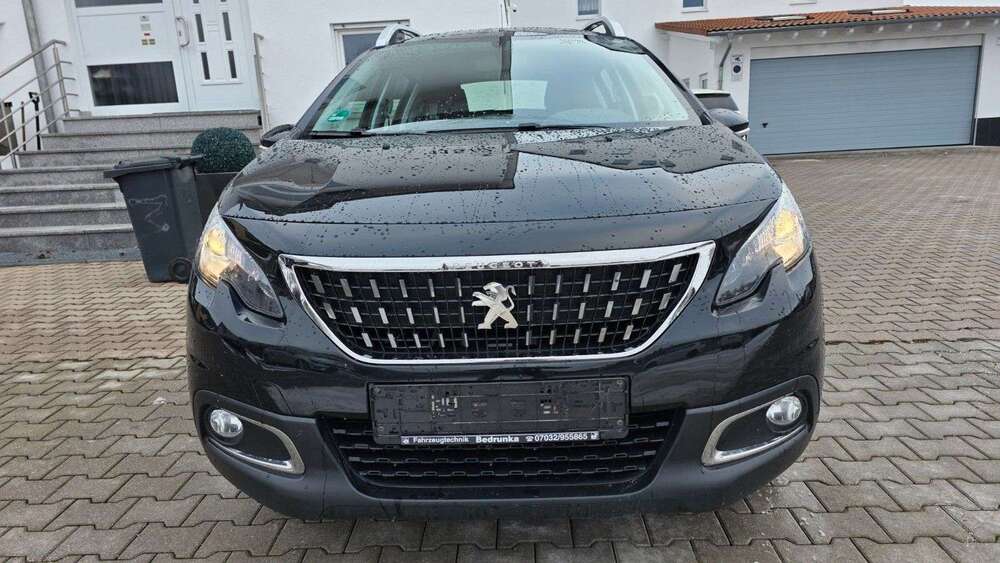 Peugeot 2008 66.000 km 11.100 &euro; Stuttgart 70563