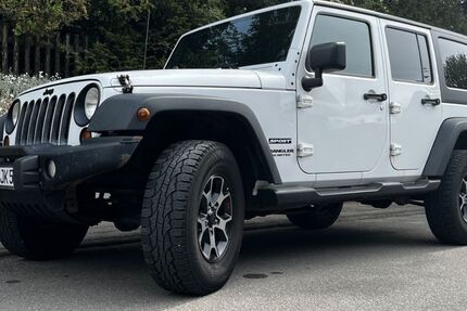 Jeep Wrangler 241.000 km 16.400 &euro; Aach 78267