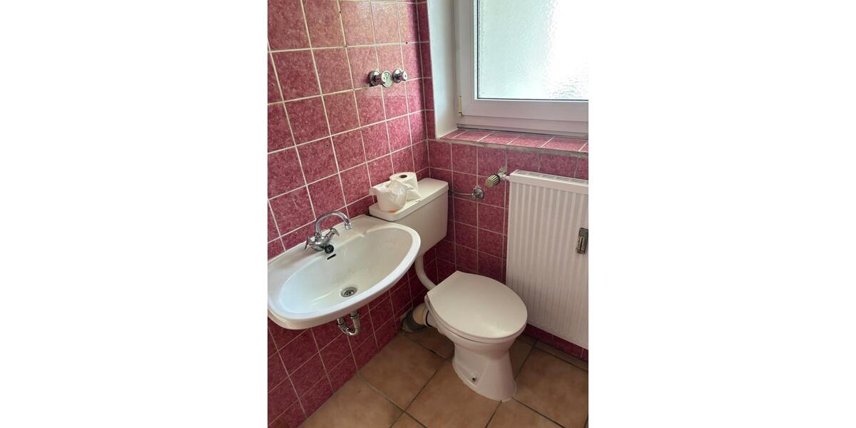 Etagenwohnung Göppingen Bruckwasen - 1 Zimmer, 30 m&sup2;, 450&euro; | Angebot:26354803