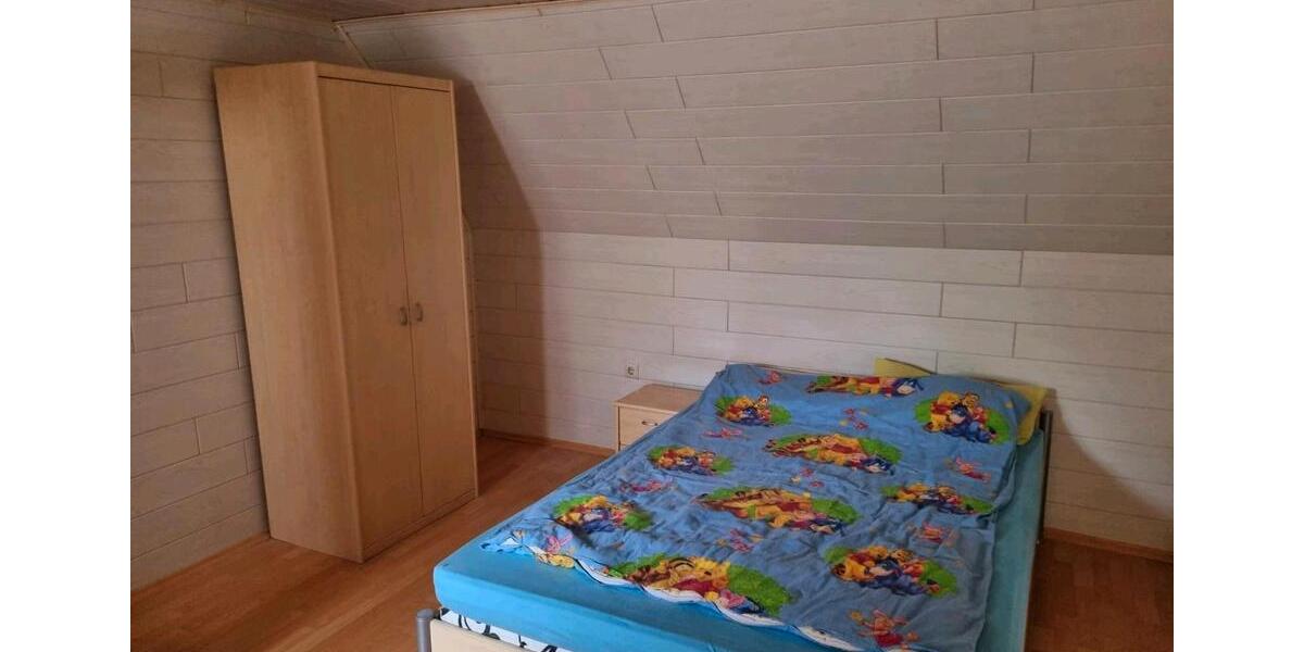 Doppelhaushälfte Obernzenn - 6 Zimmer, 120 m&sup2;, 800&euro; | Angebot:26227859