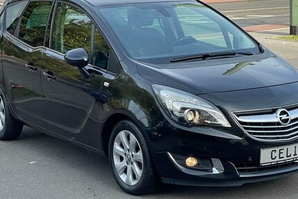 Opel Meriva 118.000 km 7.780 &euro; Duisburg 47138