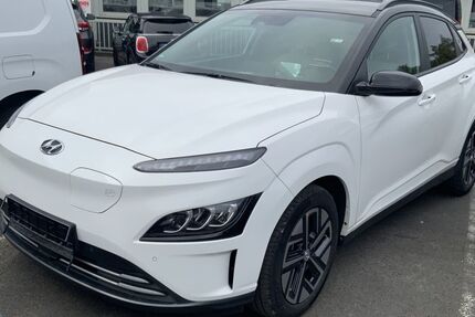 Hyundai KONA 41.777 km 25.000 &euro; Hennef 53773