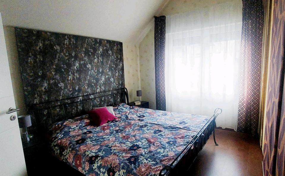 Einfamilienhaus Rheinberg - 6.5 Zimmer, 162 m&sup2;, 525.000&euro; | Angebot:24849592