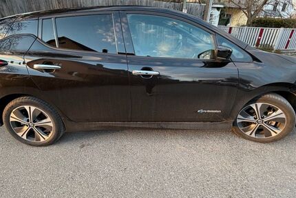 Nissan Leaf 26.400 km 14.400 &euro; Neusäß 86356