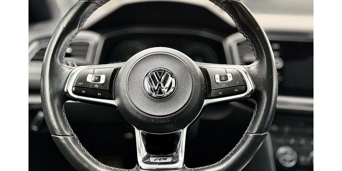 VW T-Roc R-line / Pano / 1. Hd / Kamera / AHK 93.000 km 22.890 &euro; Mönchengladbach 41066