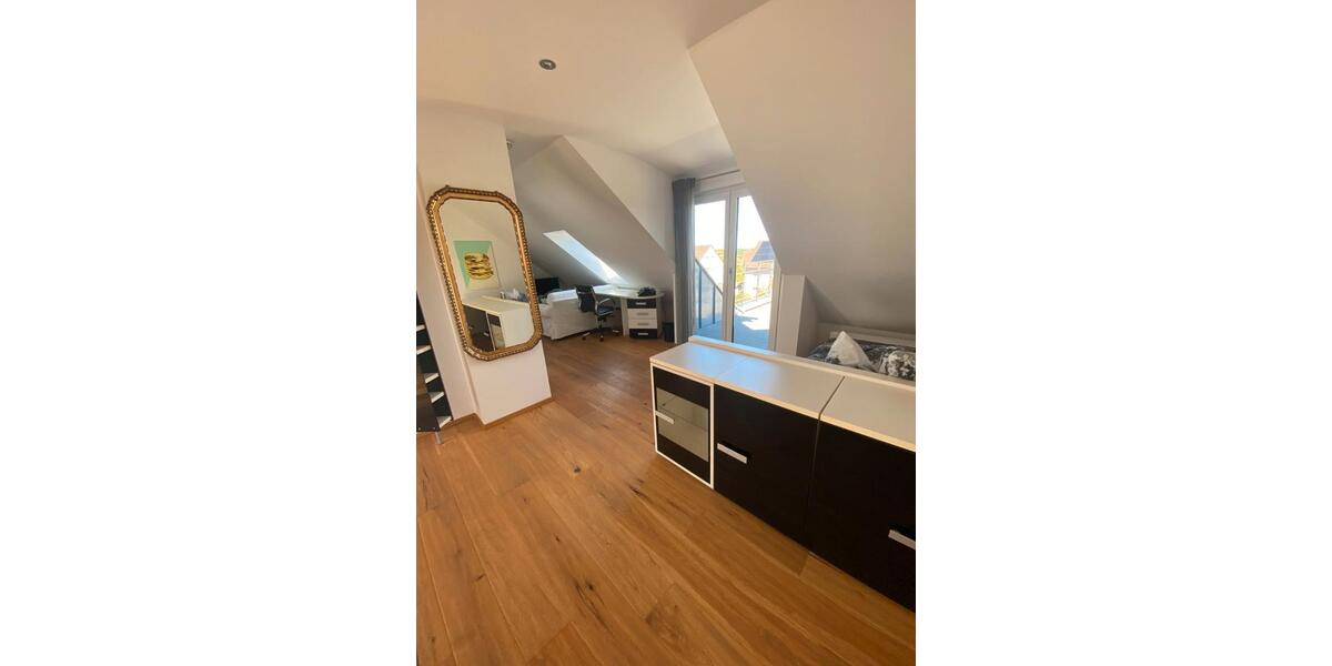 Dachgeschoßwohnung Würzburg Frauenland - 1 Zimmer, 50 m&sup2;, 950&euro; | Angebot:26284502