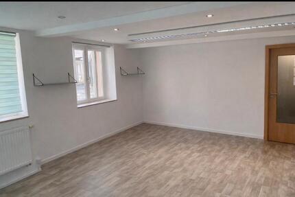 Gewerbeobjekt Themar - 260&euro; | Angebot:25607282