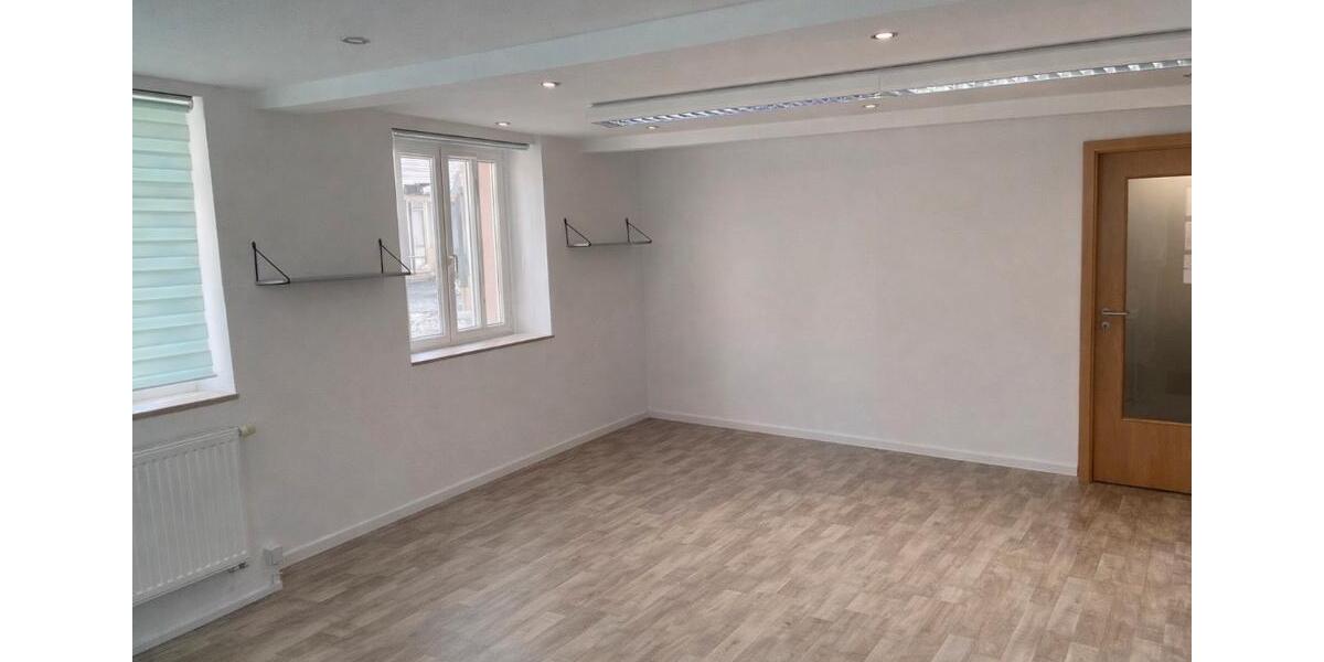 Gewerbeobjekt Themar - 260&euro; | Angebot:25607282