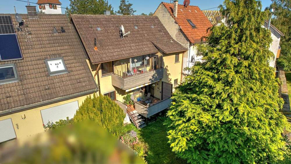 Willkommen im Familienglück - Reihenhaus mit Garten mitten in Darmsheim 5 zimmer
