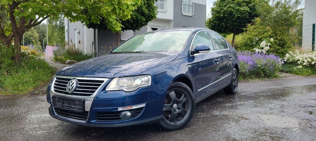 VW Passat 217.999 km 4.400 € Bielefeld 33689