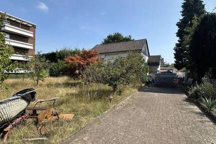 Baugrundstück zur Wohnbebauung im B-Plan-Bereich zimmer