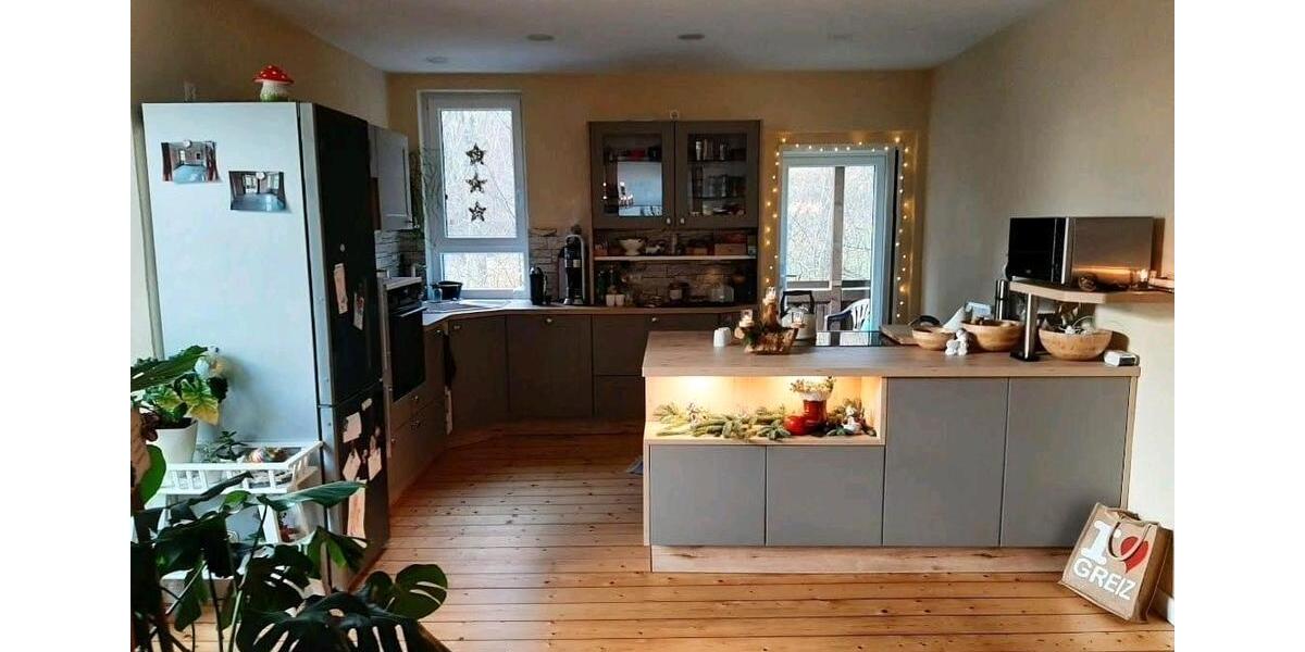 Villa Greiz - 4 Zimmer, 191 m&sup2;, 479.000&euro; | Angebot:24584919