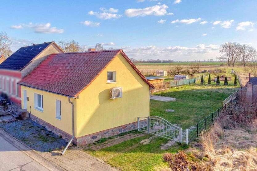 Haus zum Kaufen in Medow 99.000 € 72.03 m²