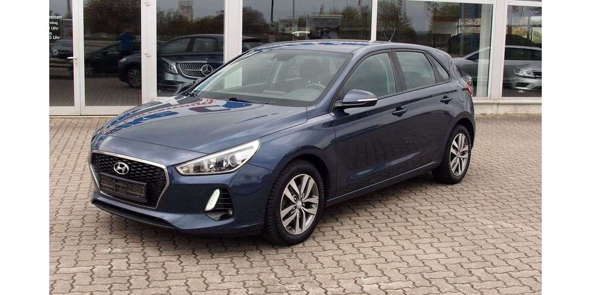 Hyundai i30 144.445 km 11.258 &euro; Pampow 19075
