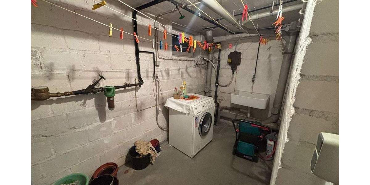 Reihenmittelhaus Krefeld Fischeln - 4 Zimmer, 92 m&sup2;, 280.000&euro; | Angebot:25212977