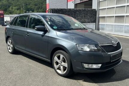 Skoda Rapid 246.500 km 3.450 &euro; Herborn 35745