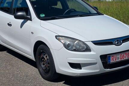 Hyundai i30 181.000 km 3.200 &euro; Waldburg 88289