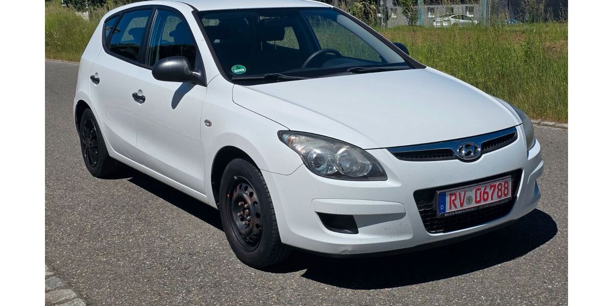 Hyundai i30 181.000 km 3.200 &euro; Waldburg 88289