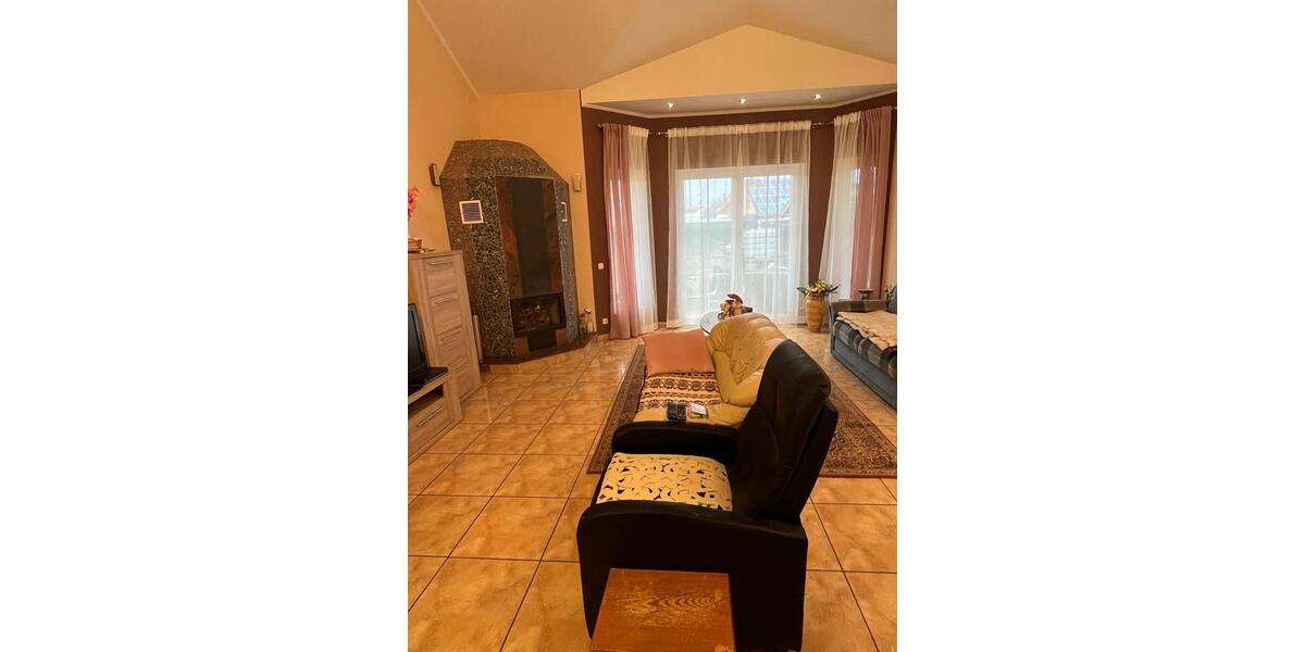 Bungalow Euskirchen Dom-Esch - 3 Zimmer, 133 m&sup2;, 480.000&euro; | Angebot:25591843