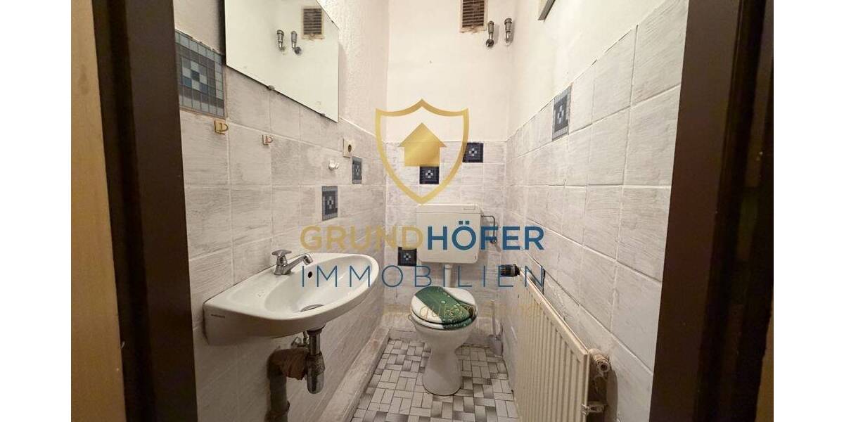 Reihenmittelhaus Wilhelmshaven Innenstadt - 1 Zimmer, 221 m&sup2;, 220.000&euro; | Angebot:25671923