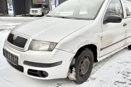 Skoda Fabia 94.000 km 999 &euro; Potsdam 14480