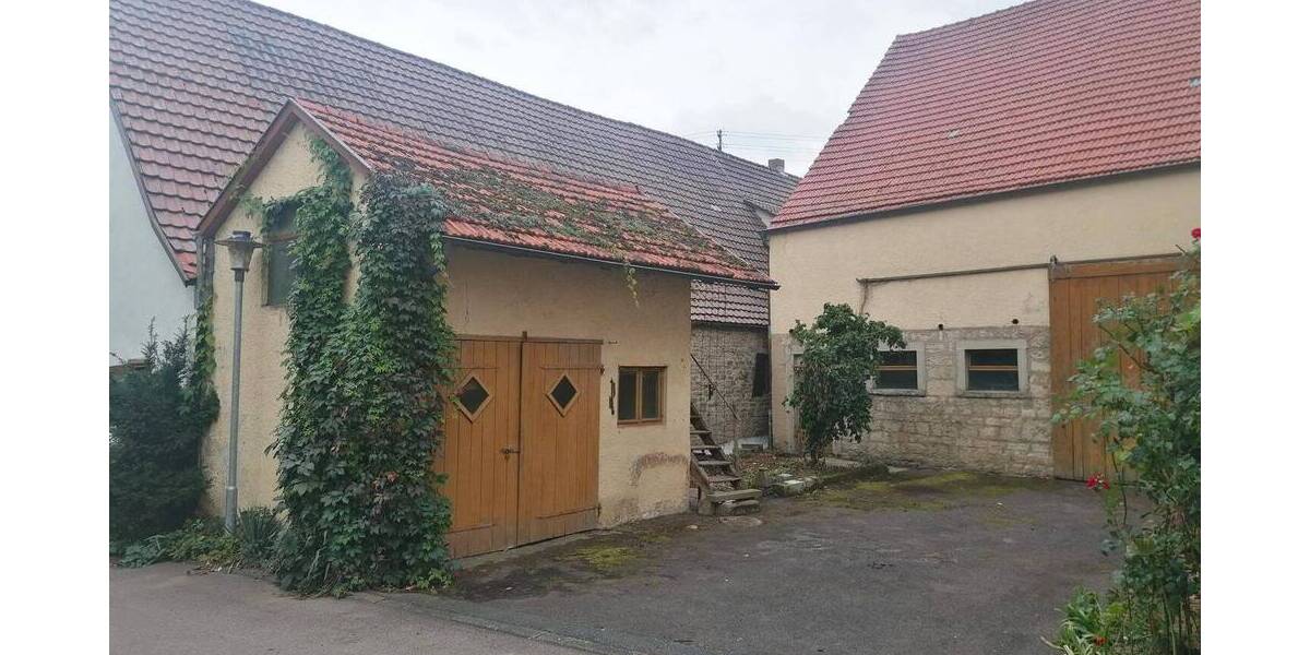 Mehrfamilienhaus, Wohnhaus Weikersheim Laudenbach - 8 Zimmer, 200 m&sup2;, 159.000&euro; | Angebot:26527303
