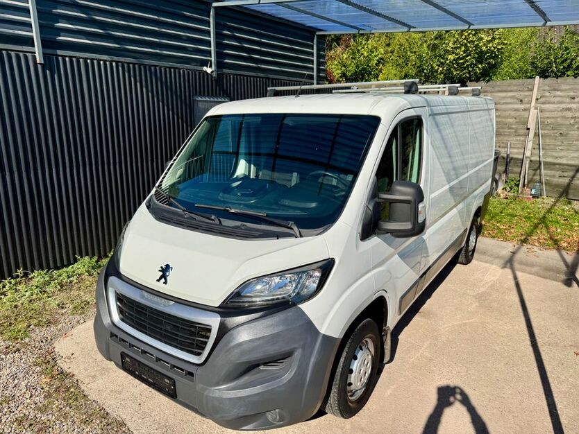 Peugeot Boxer 168.450 km 9.999 € Selm 59379