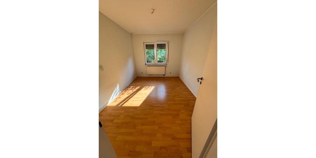 Bungalow Nümbrecht - 4 Zimmer, 114 m&sup2;, 270.000&euro; | Angebot:27093823