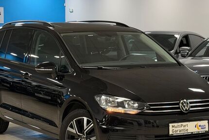 VW Touran 77.864 km 23.447 &euro; Peine 31228