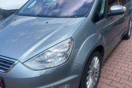 Ford Galaxy 181.000 km 3.500 &euro; zwickau 08064