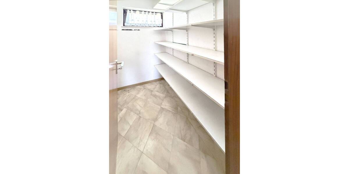 Einfamilienhaus Baunatal Altenritte - 7 Zimmer, 191 m&sup2;, 450.000&euro; | Angebot:26388889