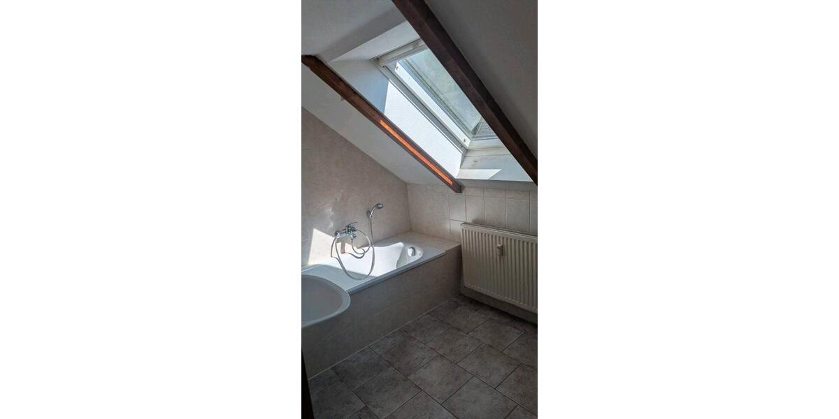 Dachgeschoßwohnung Olbernhau - 2 Zimmer, 38 m&sup2;, 226&euro; | Angebot:26385255