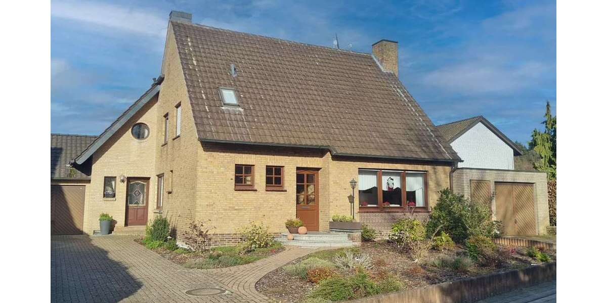 Einfamilienhaus Kranenburg - 9 Zimmer, 245 m&sup2;, 649.000&euro; | Angebot:26264909