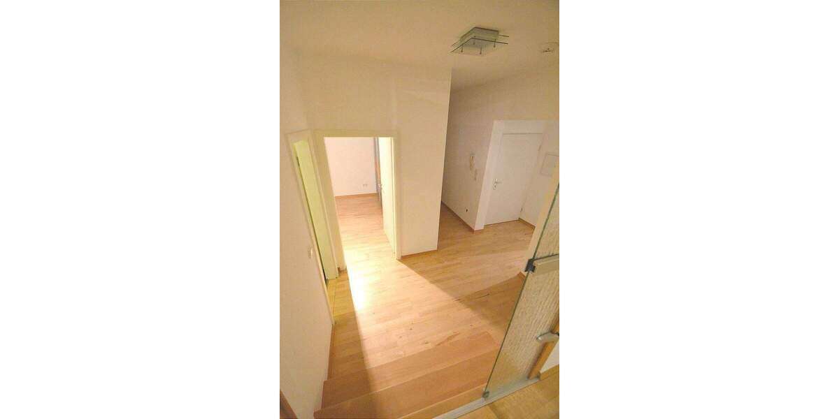 Etagenwohnung Schweich - 2 Zimmer, 73 m&sup2;, 670&euro; | Angebot:26274486