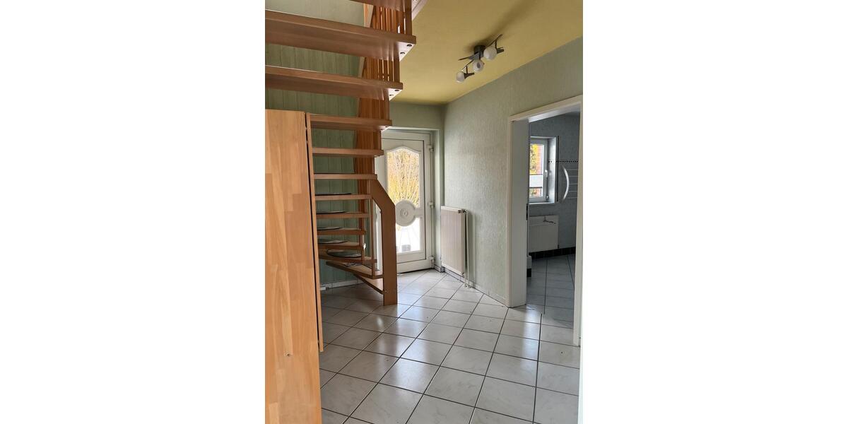 Einfamilienhaus Neukloster - 6 Zimmer, 135 m&sup2;, 1.100&euro; | Angebot:25309812