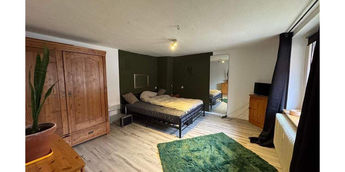 Mehrfamilienhaus, Wohnhaus Twistetal Berndorf - 7 Zimmer, 220 m&sup2;, 149.000&euro; | Angebot:25836199